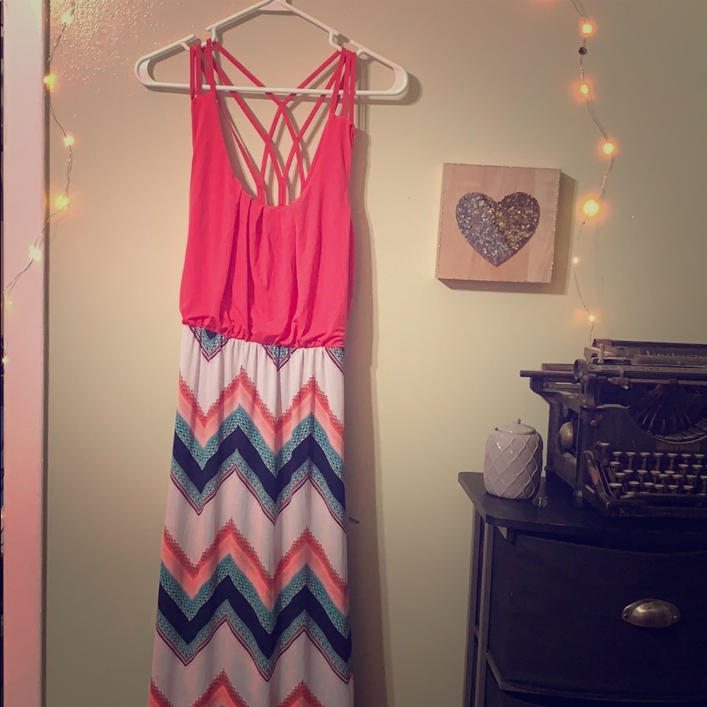 Adorable Three Pink Hearts Maxi Dress
